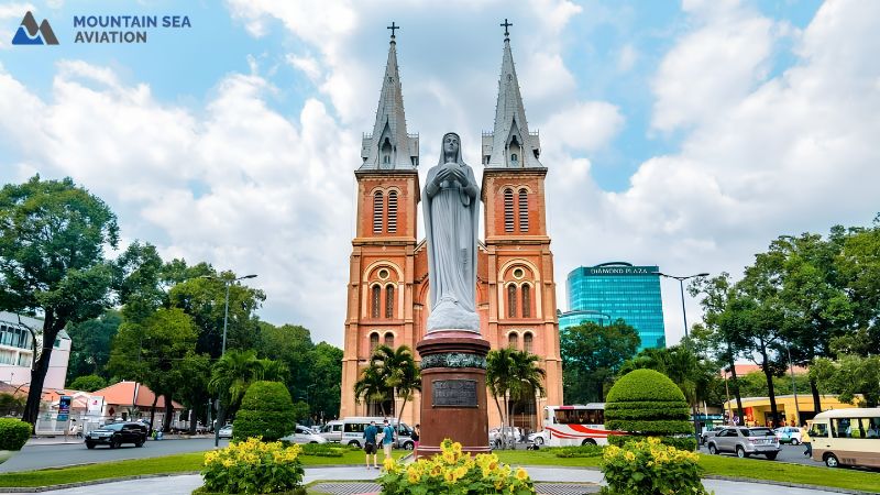 Nhà thờ Đức Bà Thành Phố Hồ Chí Minh